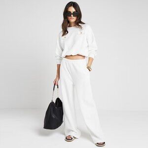 RIVER ISLAND WHITE BOUCLE TWO PIECE MATCHING SWEATSHIRT AND WIDE LEG PANT SET M
